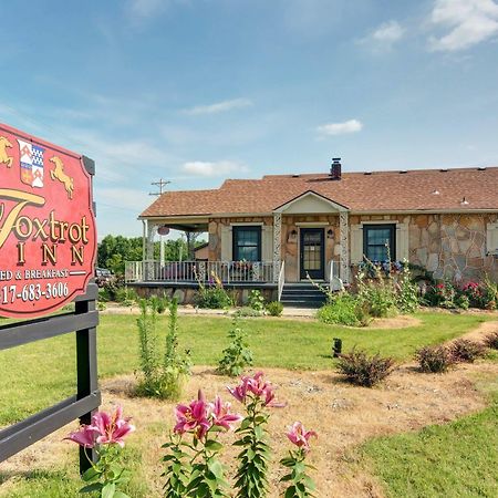The Foxtrot Inn Ava Exterior foto